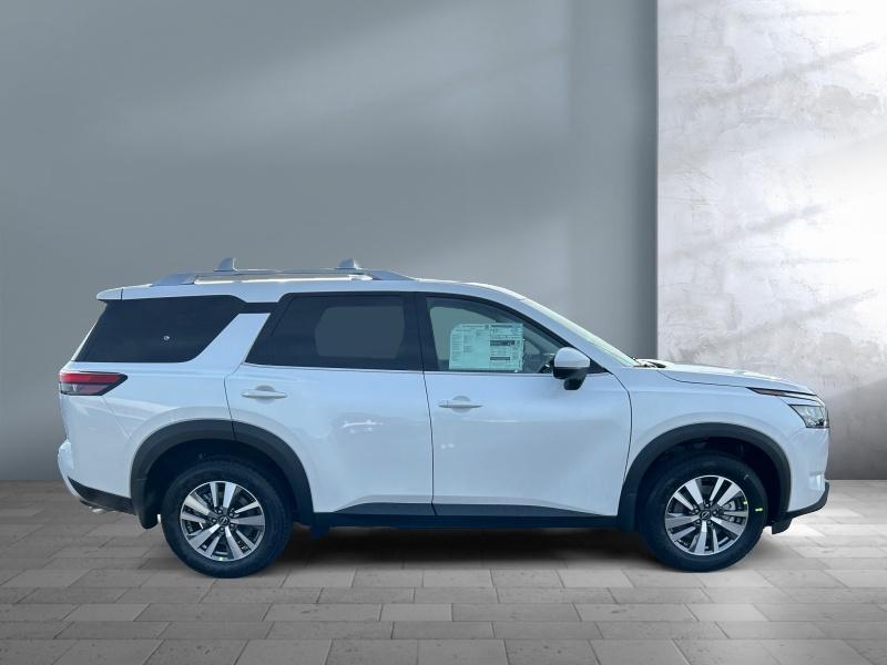 new 2025 Nissan Pathfinder car, priced at $48,035