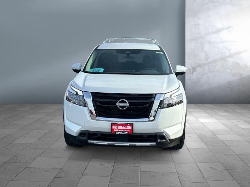 new 2025 Nissan Pathfinder car, priced at $48,035