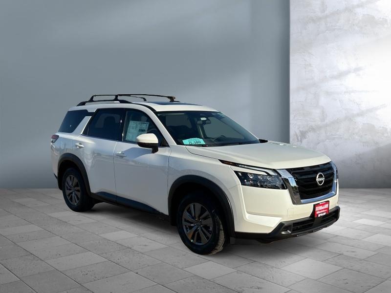 new 2024 Nissan Pathfinder car, priced at $47,250