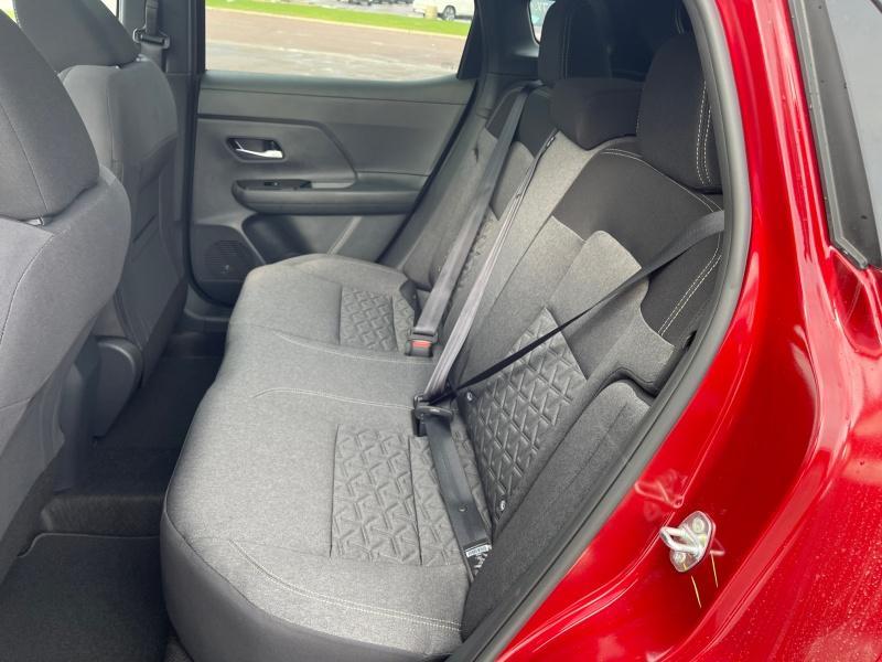 new 2025 Nissan Kicks car, priced at $29,360