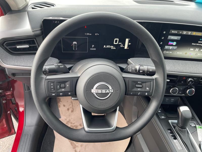 new 2025 Nissan Kicks car, priced at $29,360