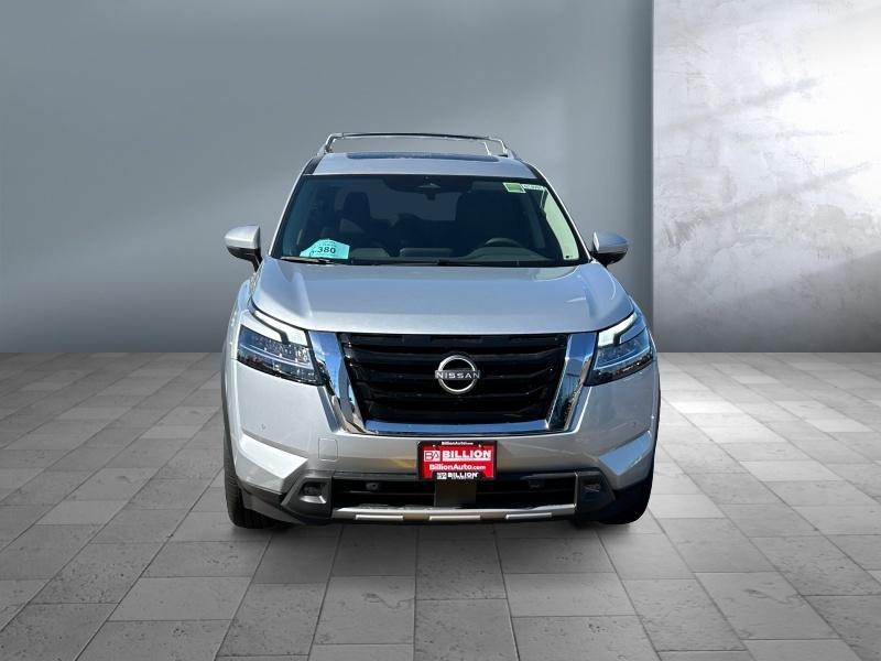 new 2024 Nissan Pathfinder car, priced at $50,645