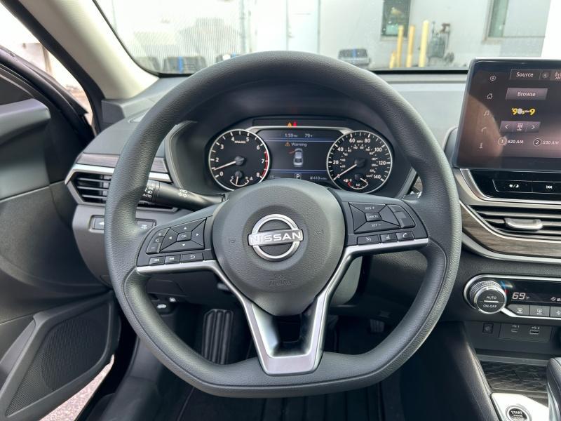 new 2025 Nissan Altima car, priced at $31,965