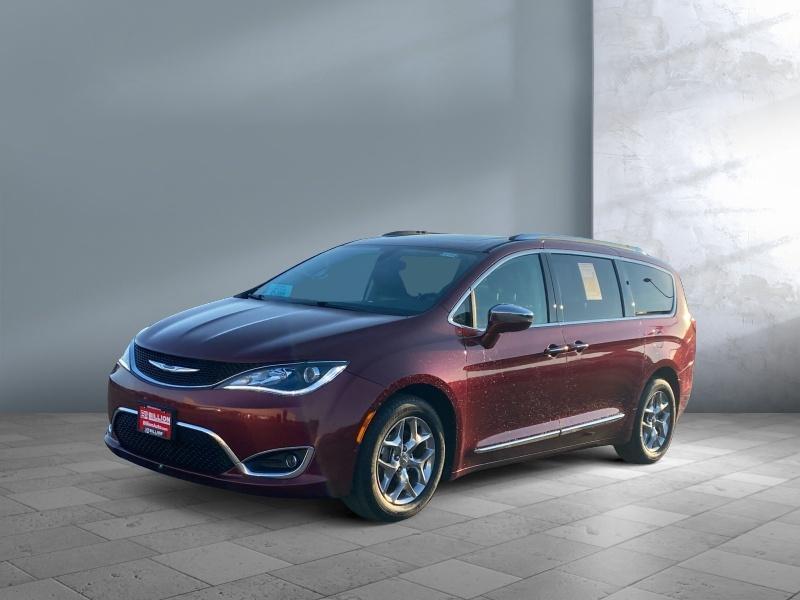 used 2018 Chrysler Pacifica car, priced at $16,988