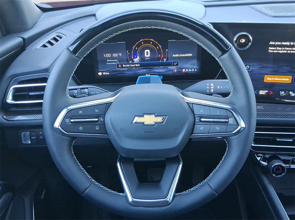 new 2026 Chevrolet Traverse car, priced at $59,180