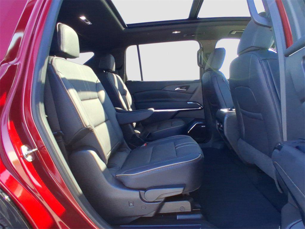 new 2026 Chevrolet Traverse car, priced at $59,180