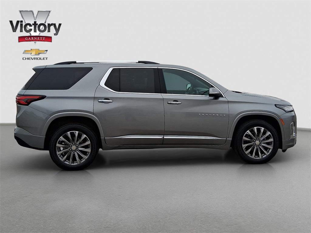 used 2023 Chevrolet Traverse car, priced at $31,391