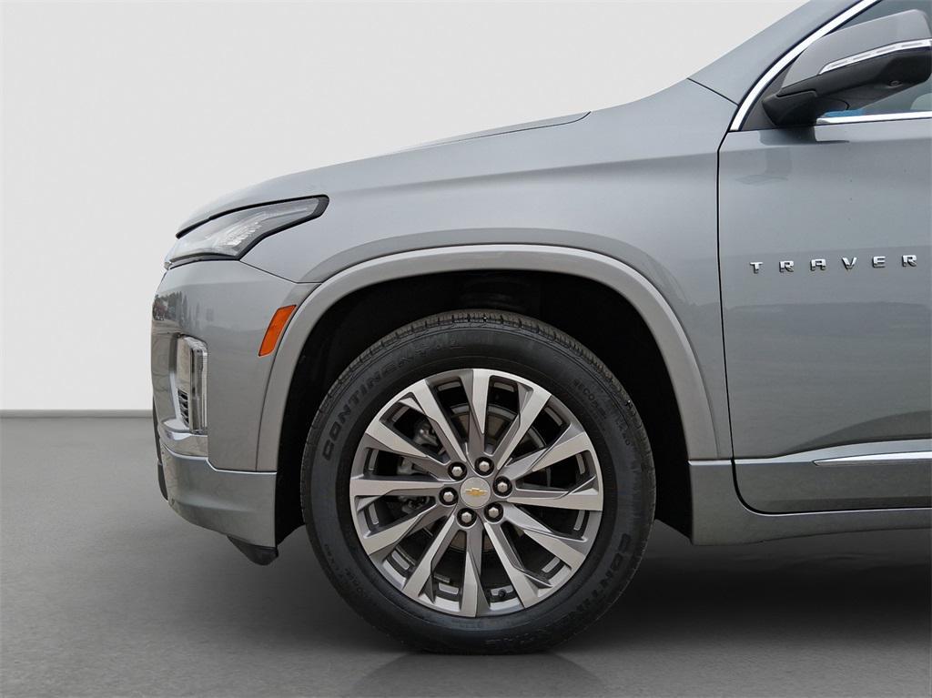 used 2023 Chevrolet Traverse car, priced at $31,391
