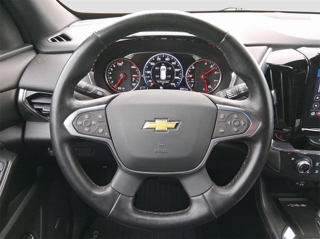 used 2023 Chevrolet Traverse car, priced at $31,391