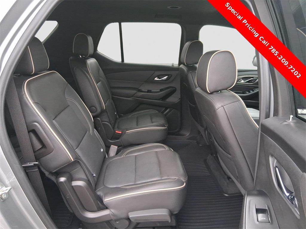 used 2023 Chevrolet Traverse car, priced at $28,290