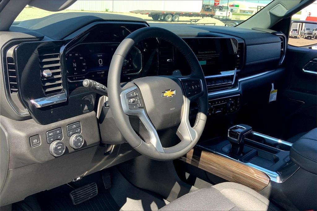 new 2024 Chevrolet Silverado 1500 car, priced at $62,028