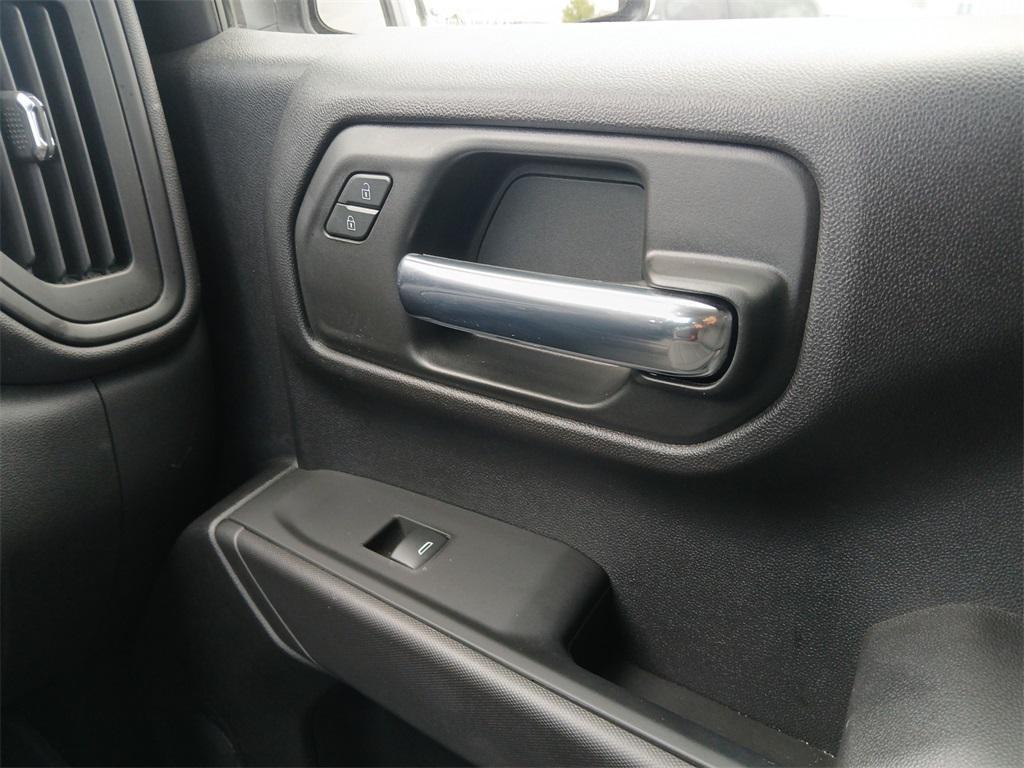 used 2023 GMC Sierra 1500 car, priced at $29,990