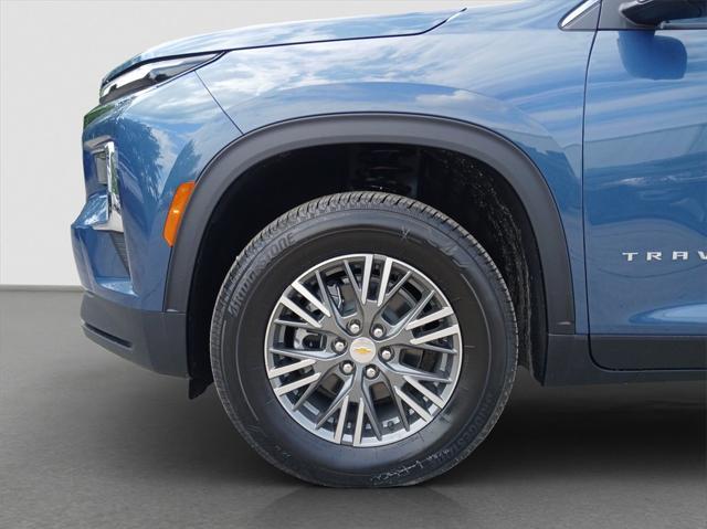 new 2025 Chevrolet Traverse car, priced at $42,735