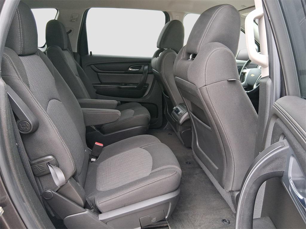 used 2017 Chevrolet Traverse car, priced at $11,177