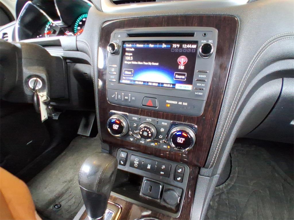 used 2017 Chevrolet Traverse car, priced at $11,177