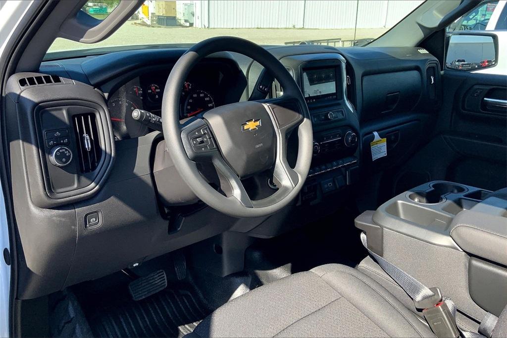 new 2024 Chevrolet Silverado 1500 car, priced at $42,678