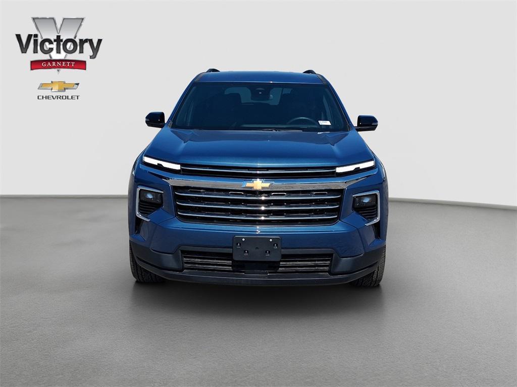 used 2025 Chevrolet Traverse car, priced at $36,991