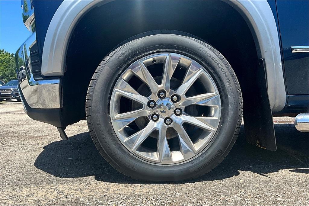 used 2019 Chevrolet Silverado 1500 car, priced at $32,990