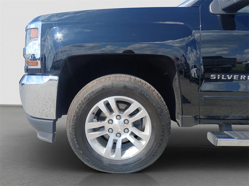 used 2018 Chevrolet Silverado 1500 car, priced at $21,777