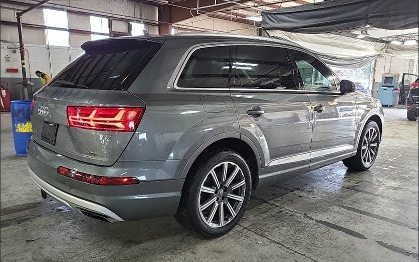 used 2018 Audi Q7 car, priced at $24,490