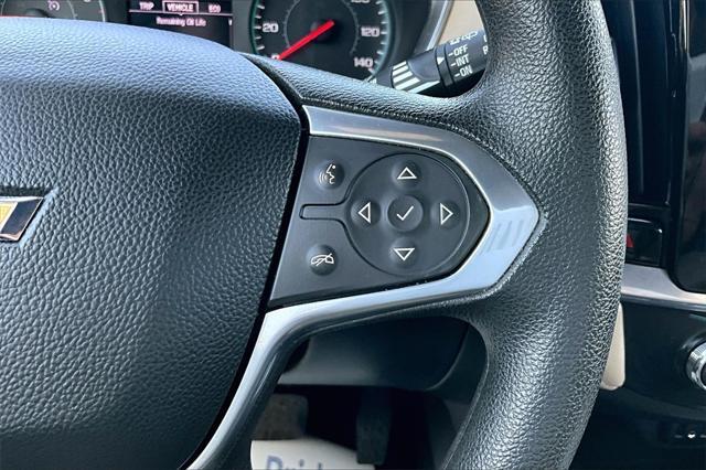 used 2023 Chevrolet Traverse car, priced at $21,990