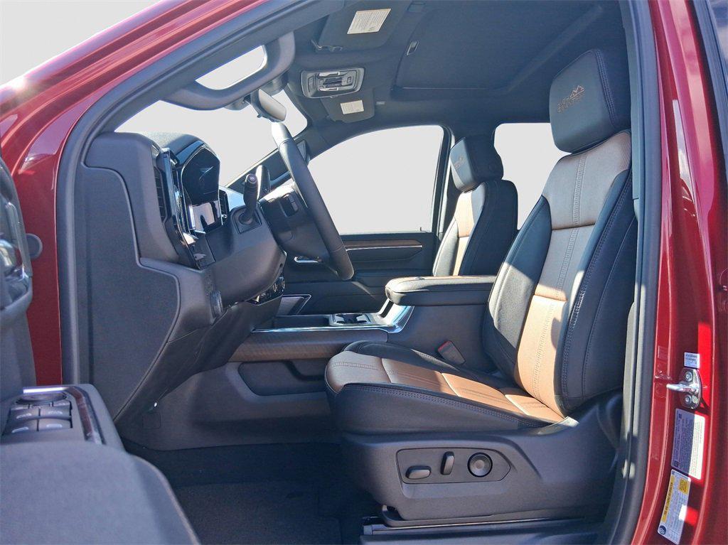 new 2025 Chevrolet Silverado 3500 car, priced at $80,990