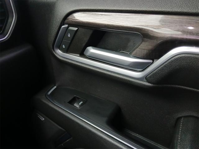 used 2022 Chevrolet Silverado 1500 car, priced at $37,490