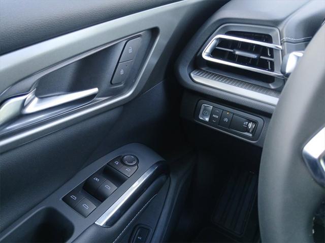 new 2025 Chevrolet Traverse car, priced at $46,195