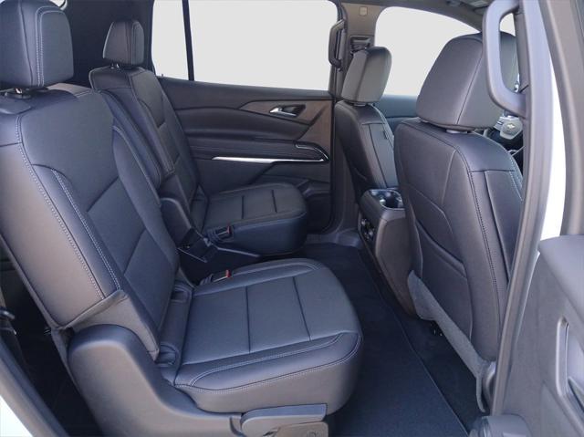 new 2025 Chevrolet Traverse car, priced at $46,195