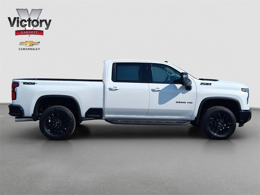 new 2025 Chevrolet Silverado 3500 car, priced at $75,995
