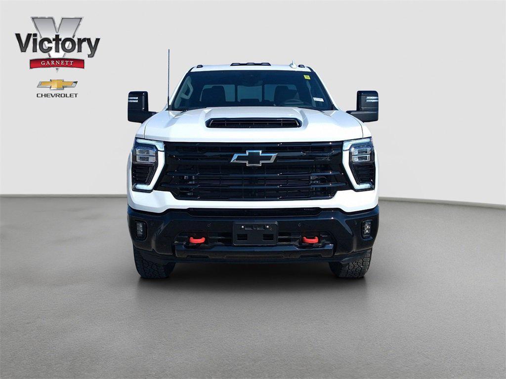 new 2025 Chevrolet Silverado 3500 car, priced at $75,995