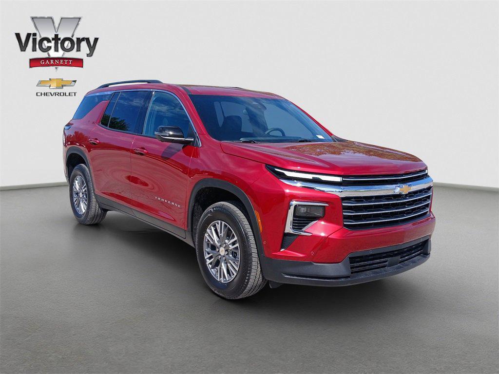 new 2025 Chevrolet Traverse car, priced at $48,515