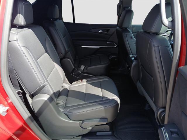 new 2025 Chevrolet Traverse car, priced at $48,515