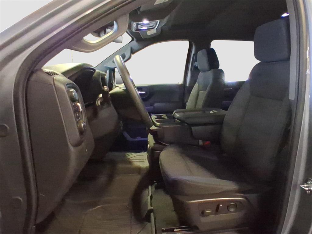 used 2024 Chevrolet Silverado 1500 car, priced at $39,991