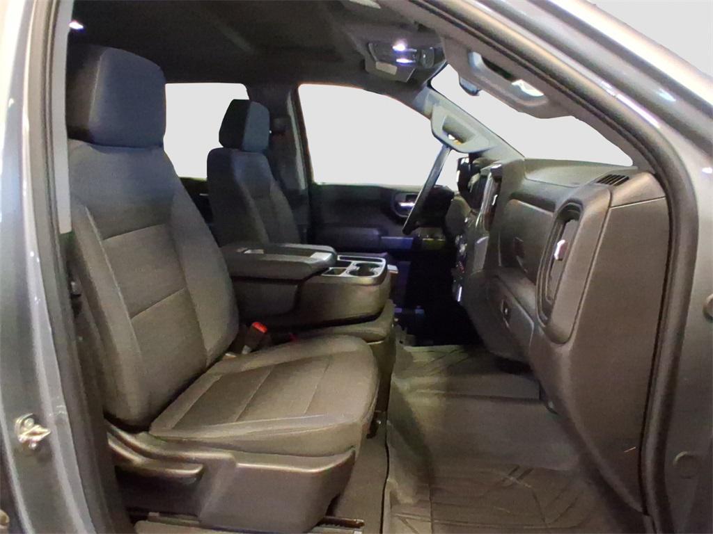 used 2024 Chevrolet Silverado 1500 car, priced at $39,991