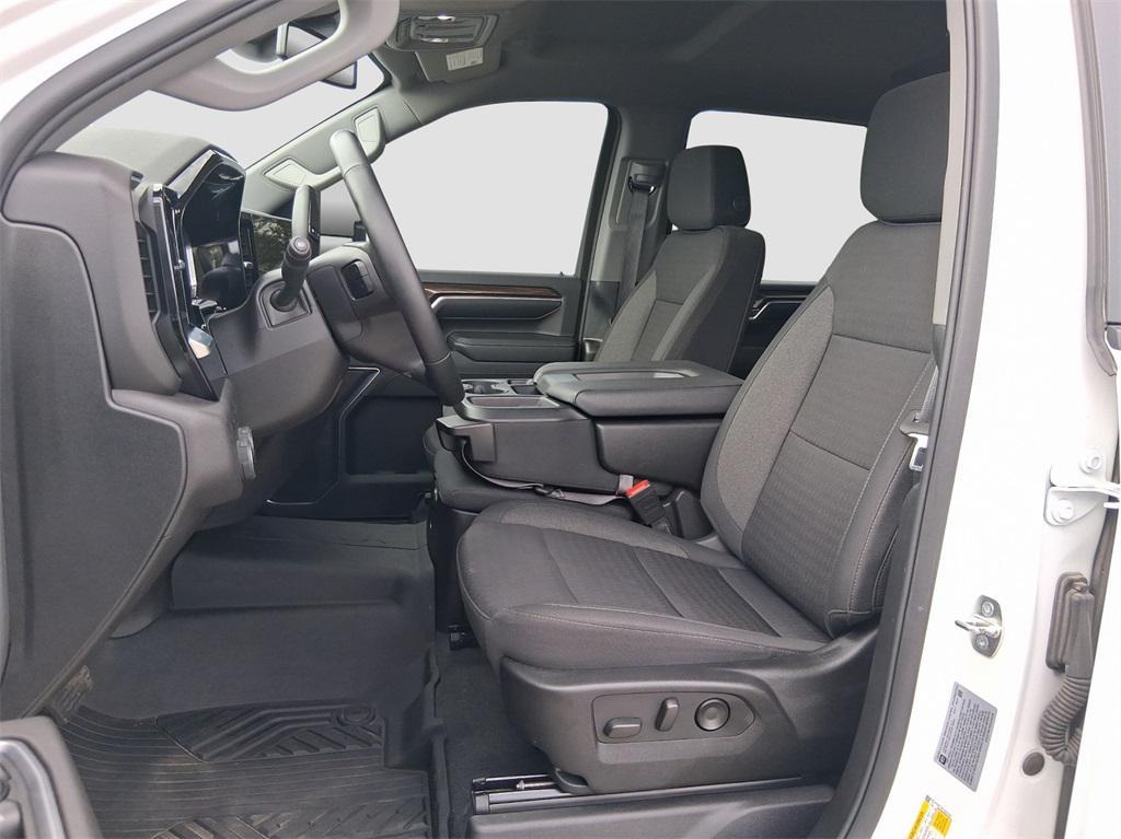 used 2024 Chevrolet Silverado 2500 car, priced at $53,777