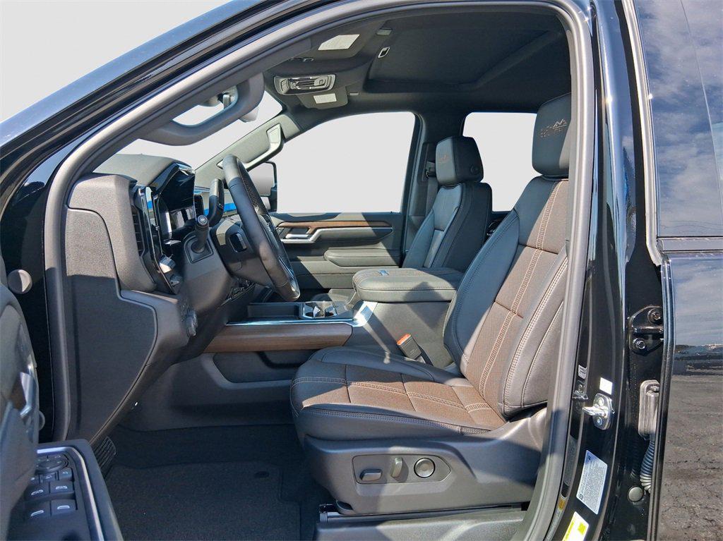 new 2025 Chevrolet Silverado 3500 car, priced at $82,490