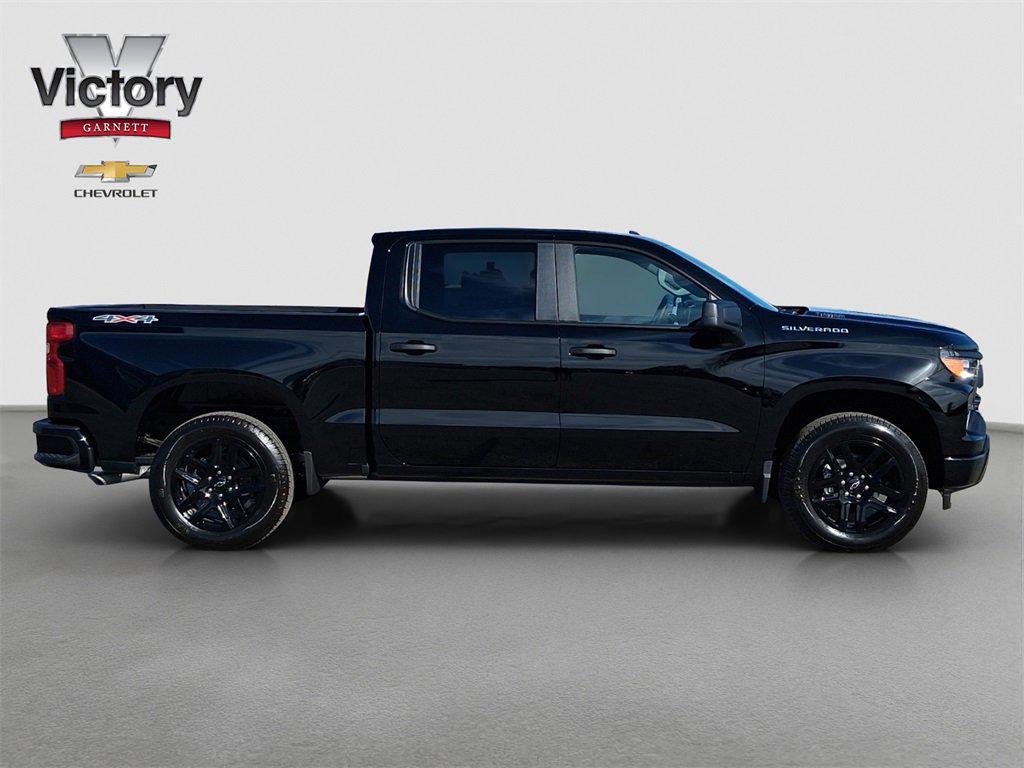 new 2026 Chevrolet Silverado 1500 car, priced at $43,245