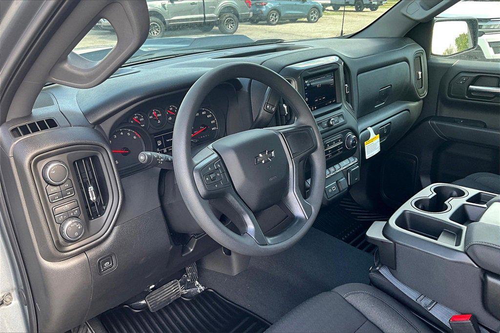 new 2025 Chevrolet Silverado 1500 car, priced at $44,995