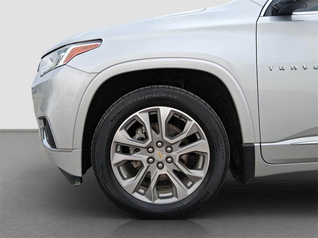 used 2021 Chevrolet Traverse car, priced at $26,995