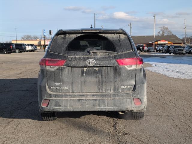 used 2019 Toyota Highlander car, priced at $24,499