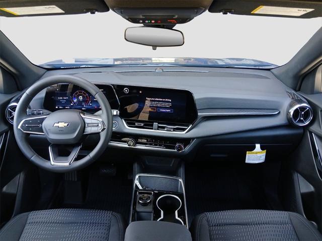 new 2026 Chevrolet Equinox car, priced at $32,290
