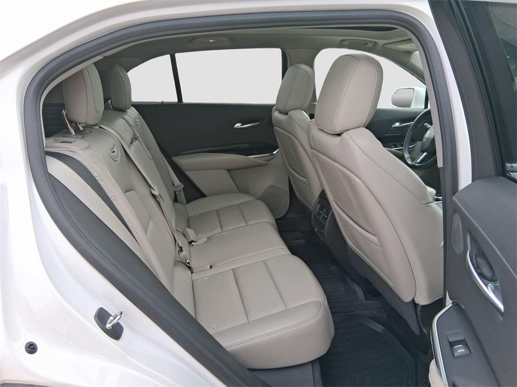 used 2020 Cadillac XT4 car, priced at $20,777