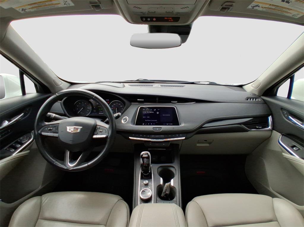 used 2020 Cadillac XT4 car, priced at $20,777
