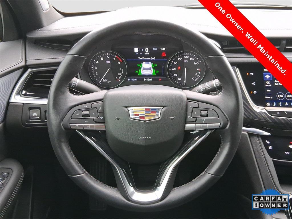 used 2024 Cadillac XT6 car, priced at $42,995