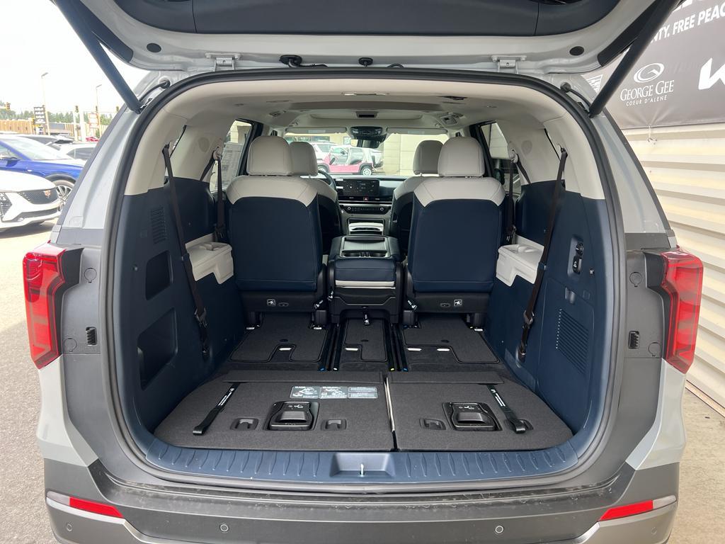 new 2026 Kia Carnival Hybrid car, priced at $50,160
