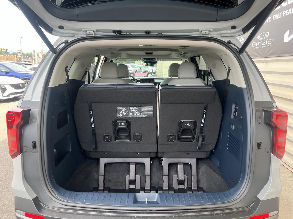 new 2026 Kia Carnival Hybrid car, priced at $50,160