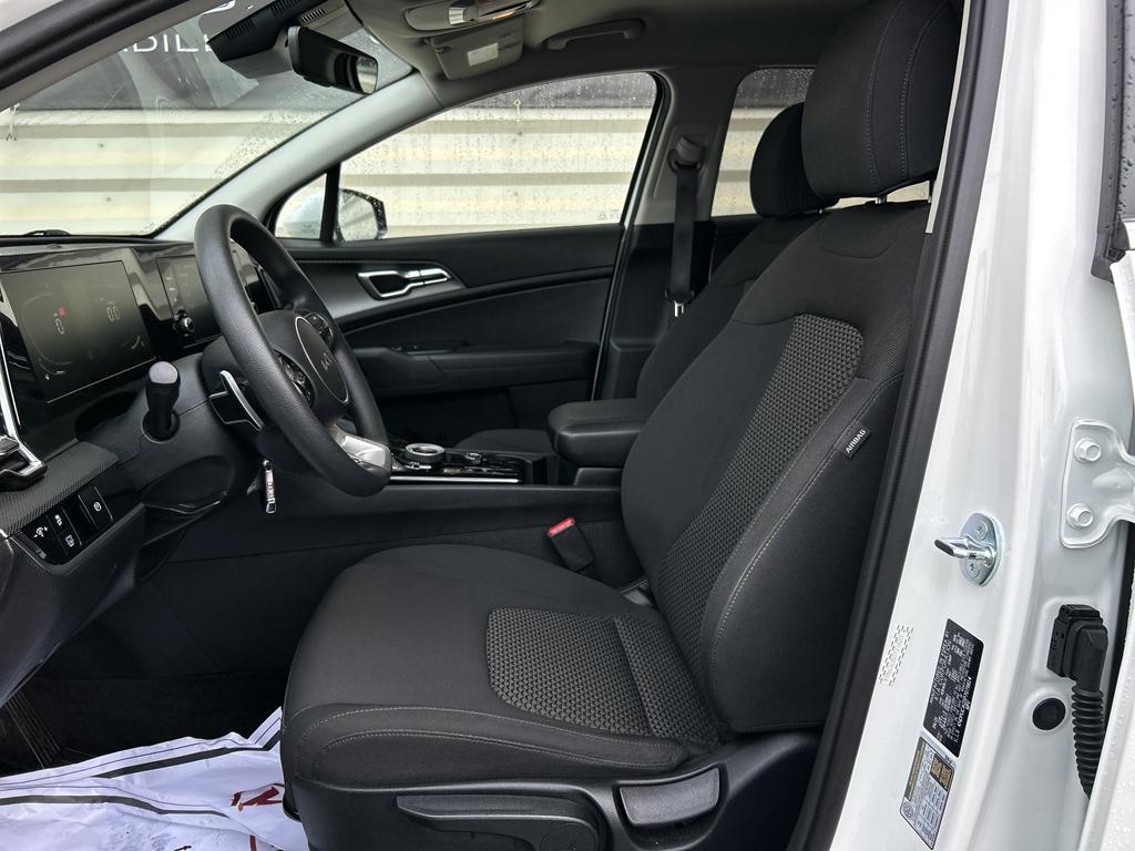 used 2023 Kia Sportage Hybrid car, priced at $26,550