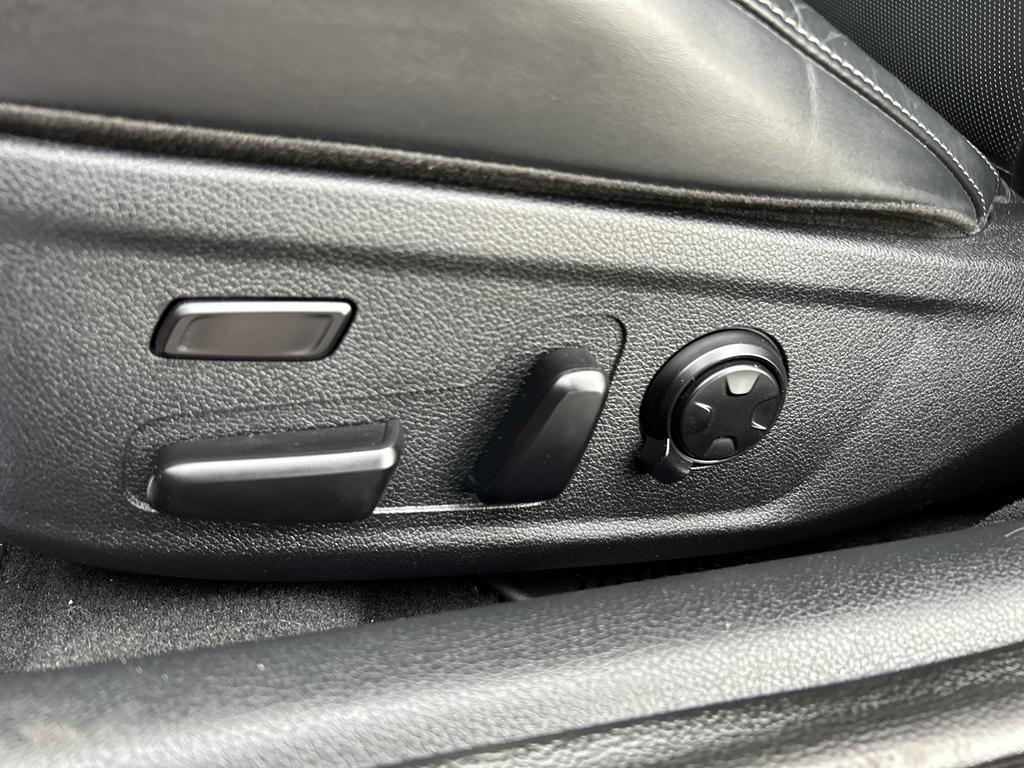 used 2018 Kia Stinger car, priced at $32,999