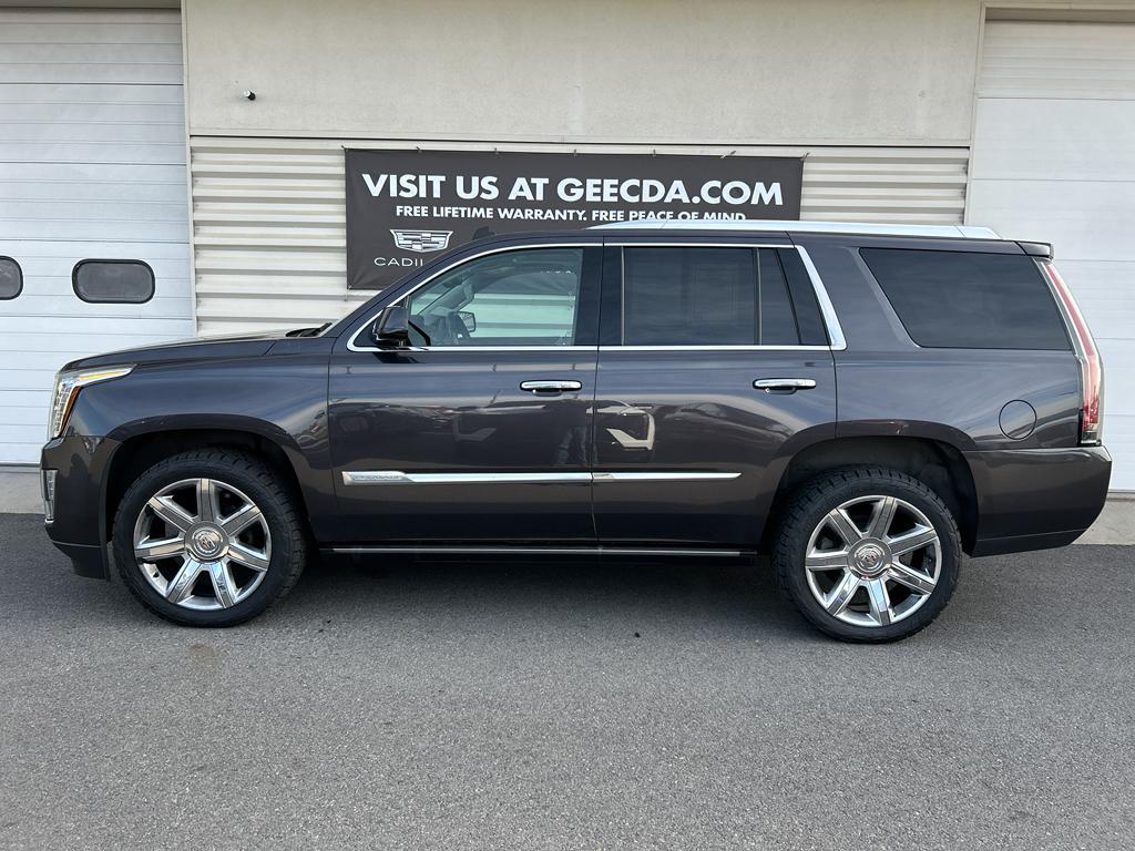 used 2015 Cadillac Escalade car, priced at $28,488